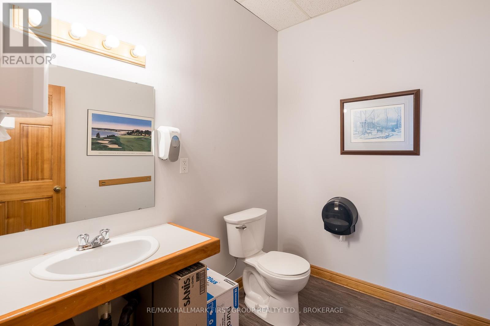 90 Industrial Boulevard, Greater Napanee, Ontario  K7R 4B7 - Photo 29 - X12687640