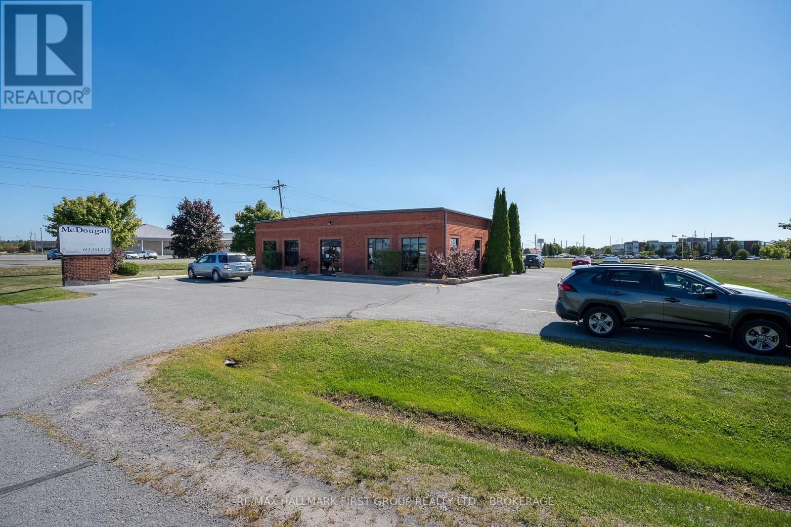 90 Industrial Boulevard, Greater Napanee, Ontario  K7R 4B7 - Photo 4 - X12687640