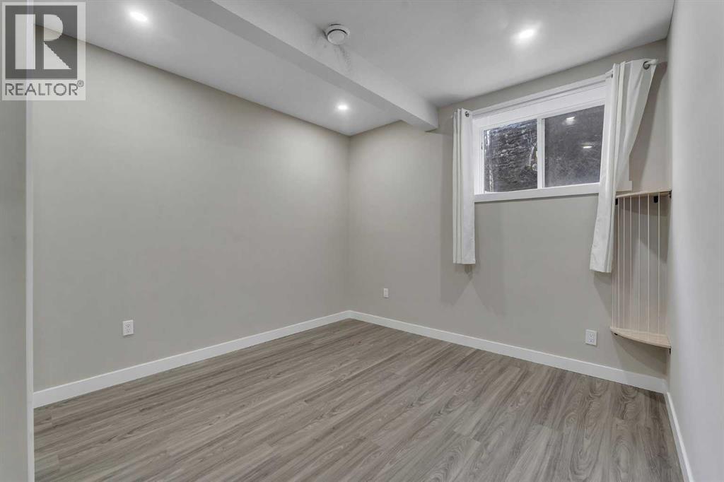 204 Sunset View, Cochrane, Alberta  T4C 0E9 - Photo 46 - A2268934