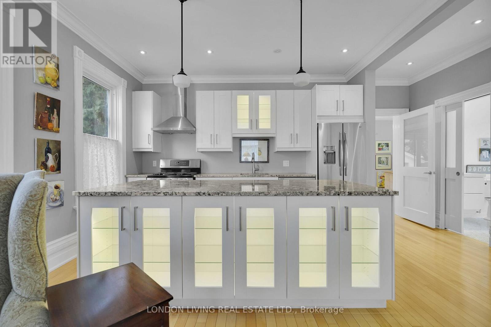 9 Marley Place, London South, Ontario  N6C 3S9 - Photo 12 - X12687606