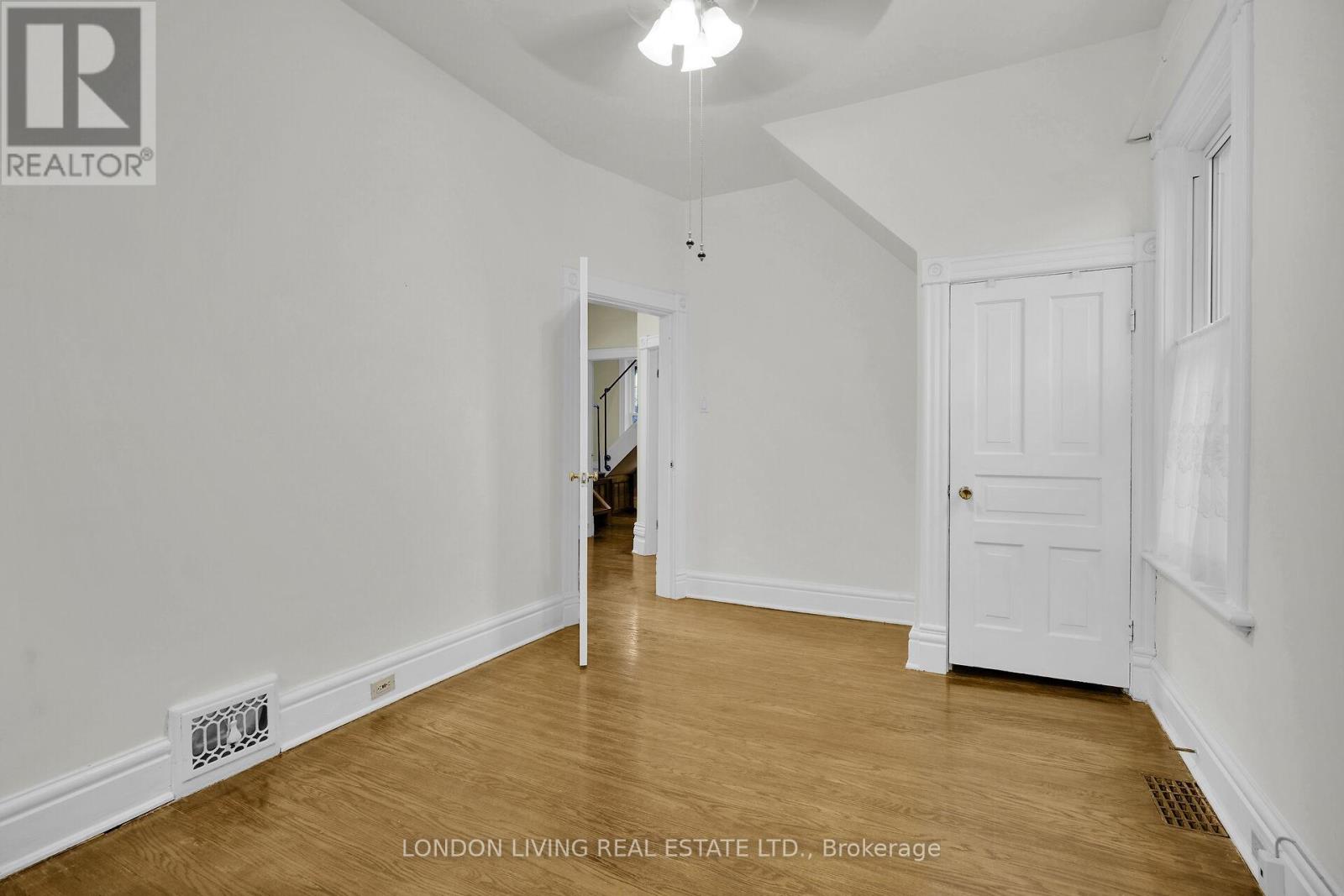 9 Marley Place, London South, Ontario  N6C 3S9 - Photo 33 - X12687606