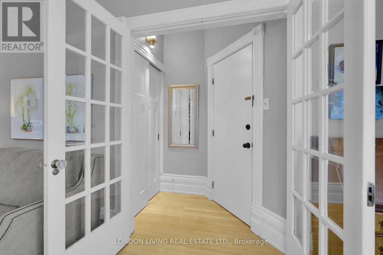 9 Marley Place, London South, Ontario  N6C 3S9 - Photo 6 - X12687606