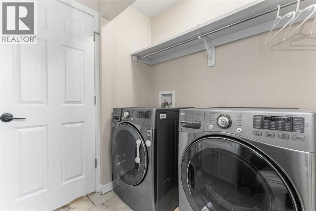 161 Douglasbank Way Se, Calgary, Alberta  T2Z 1V7 - Photo 9 - A2275936