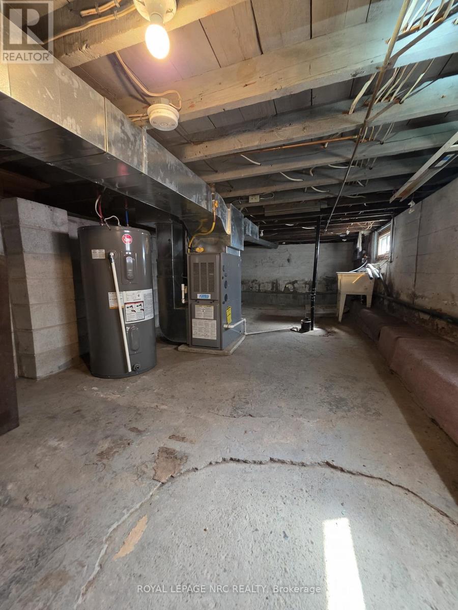 154 Fares Street, Port Colborne (East Village), Ontario  L3K 1W2 - Photo 14 - X12476957