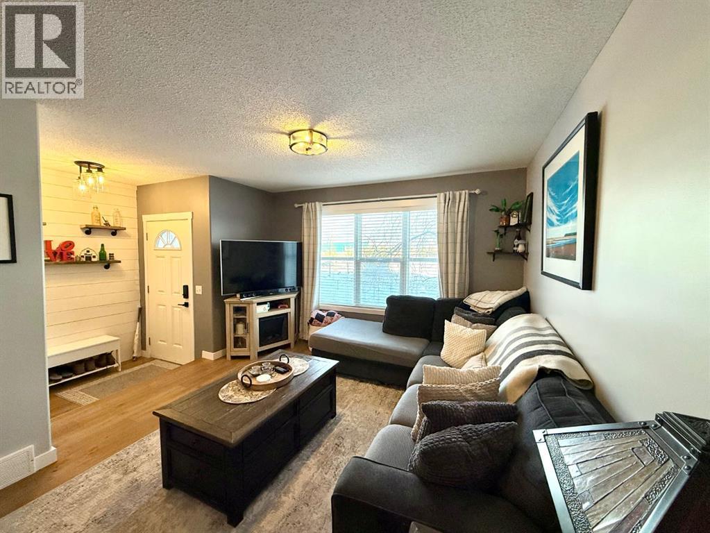 606 Prairie Sound Circle Nw, High River, Alberta  T1V 2A5 - Photo 3 - A2278337