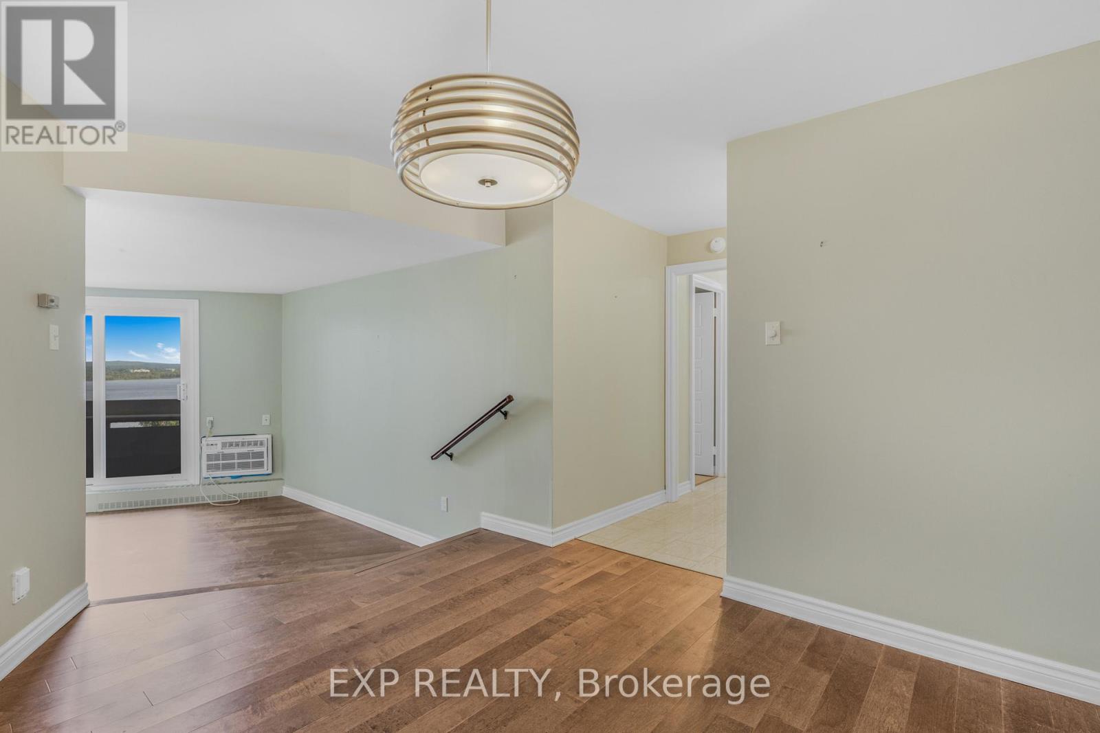 1501 - 1081 Ambleside Drive, Ottawa, Ontario K2B 8C8 - Photo 11 - X12687584