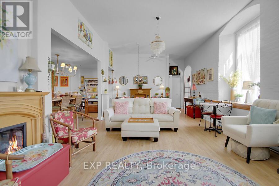 503 - 1 Rosamond Street E, Mississippi Mills, Ontario  K0A 1A0 - Photo 9 - X12687588