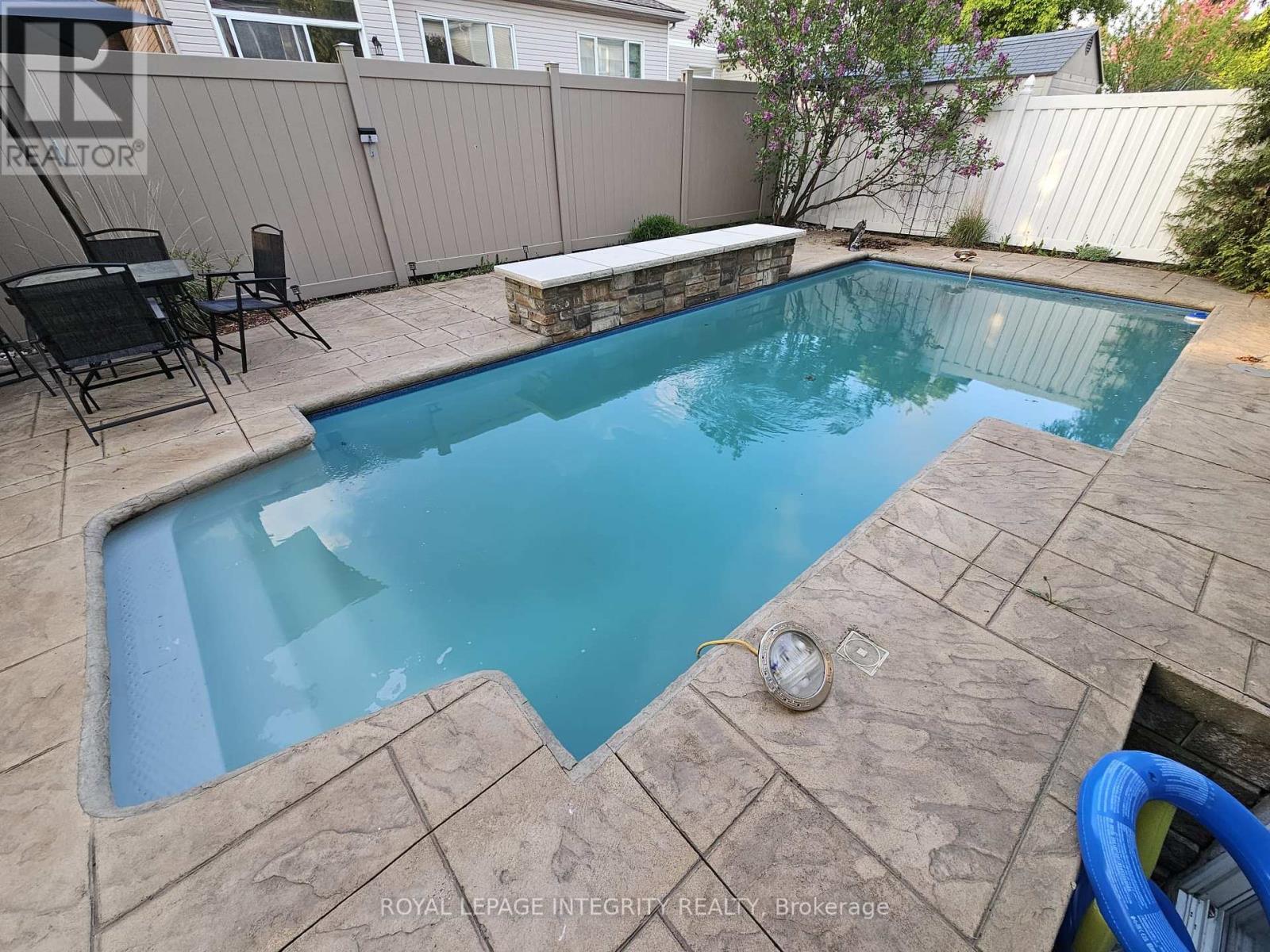 47 Southpointe Avenue, Ottawa, Ontario  K2J 4V5 - Photo 12 - X12687636