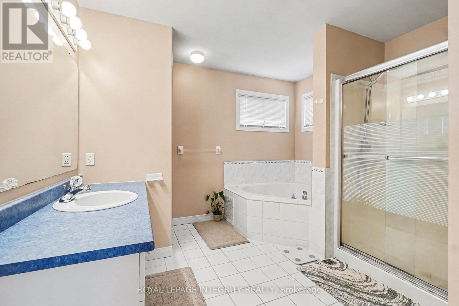 47 Southpointe Avenue, Ottawa, Ontario  K2J 4V5 - Photo 15 - X12687636