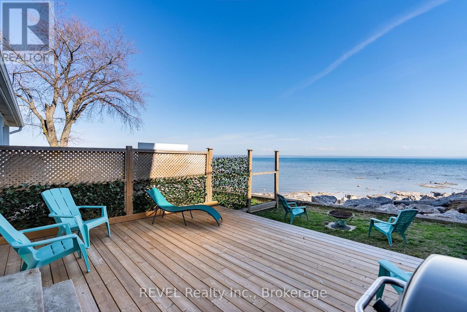 3819 Terrace Lane, Fort Erie, Ontario  L0S 1B0 - Photo 2 - X12687630