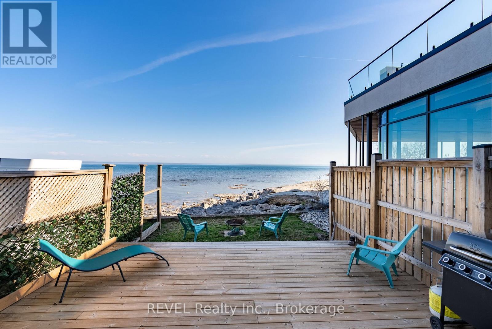 3819 Terrace Lane, Fort Erie, Ontario  L0S 1B0 - Photo 3 - X12687630