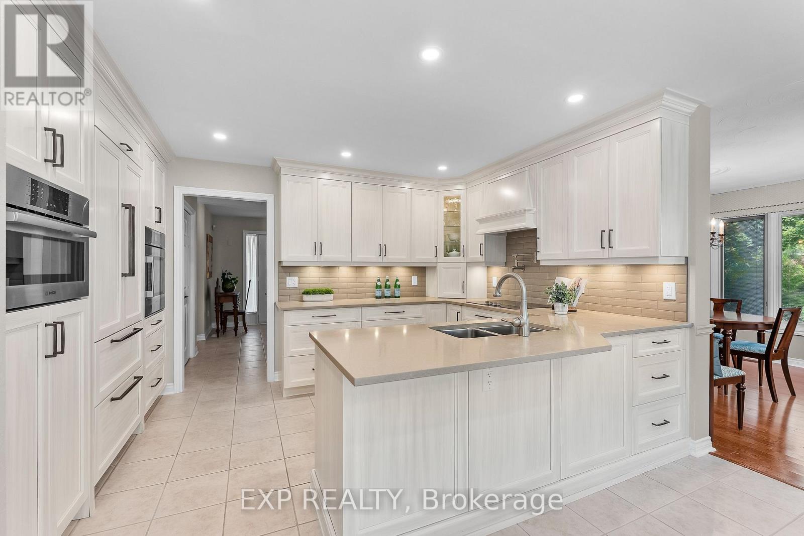 6748 January Drive, Niagara Falls, Ontario  L2J 4J4 - Photo 13 - X12687708