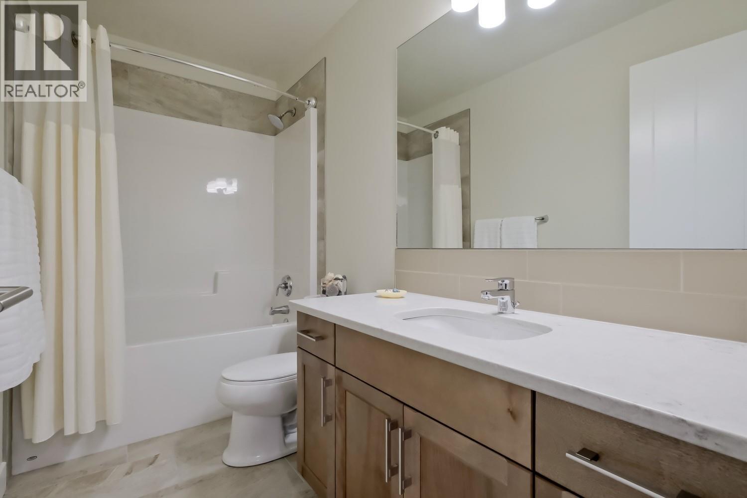 926 Holden Road, Penticton, British Columbia  V2A 9G6 - Photo 26 - 10372517