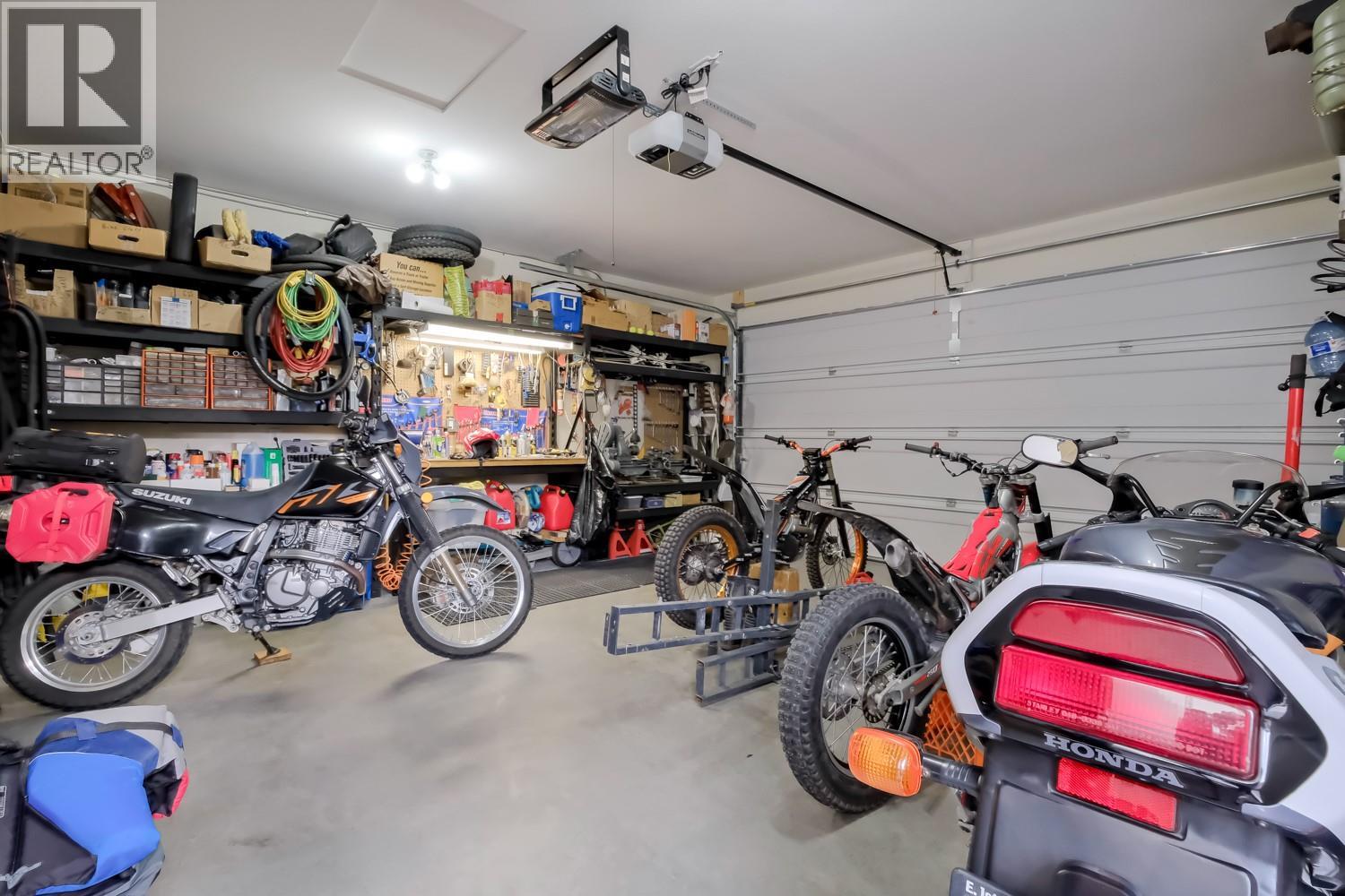 926 Holden Road, Penticton, British Columbia  V2A 9G6 - Photo 47 - 10372517