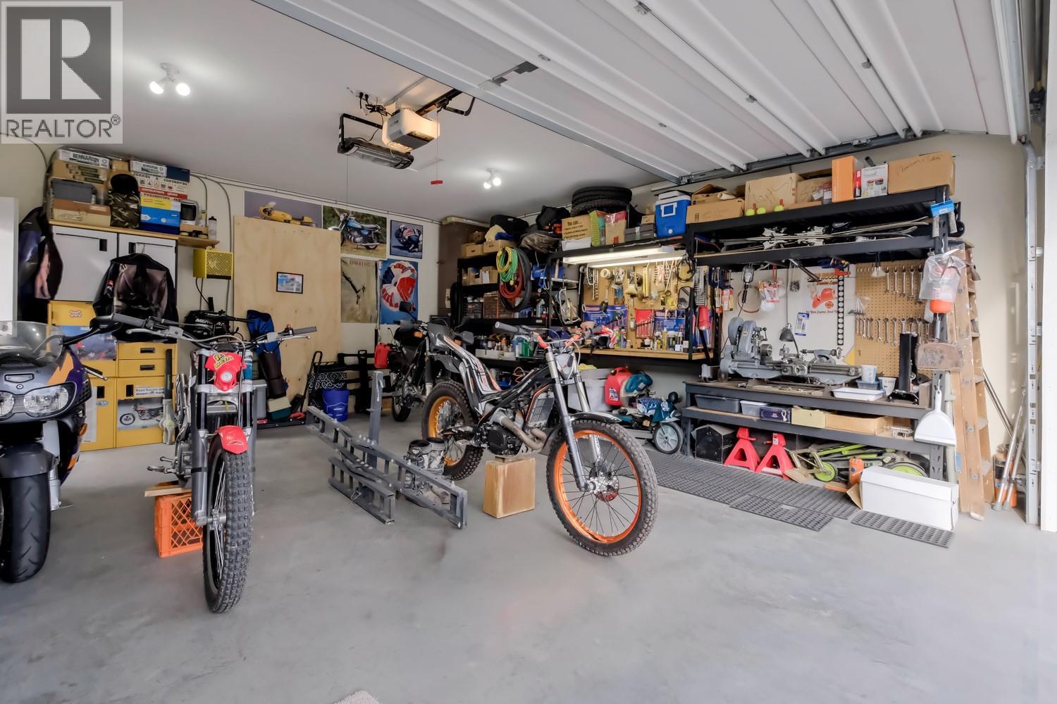 926 Holden Road, Penticton, British Columbia  V2A 9G6 - Photo 51 - 10372517