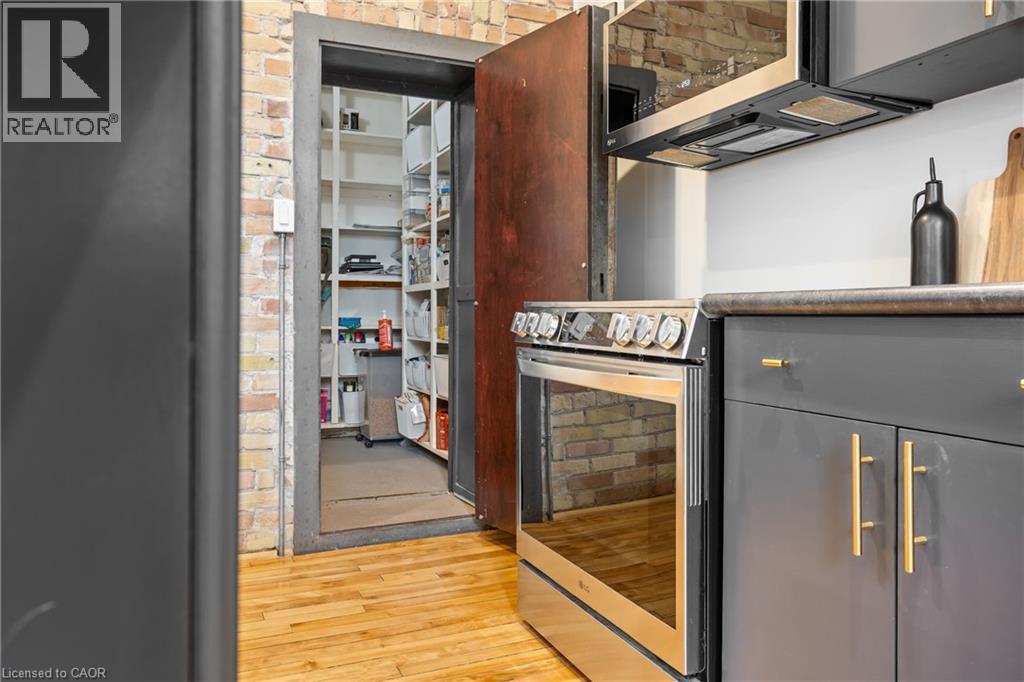 66 Chestnut Street, Kitchener, Ontario  N2H 1T8 - Photo 21 - 40797461