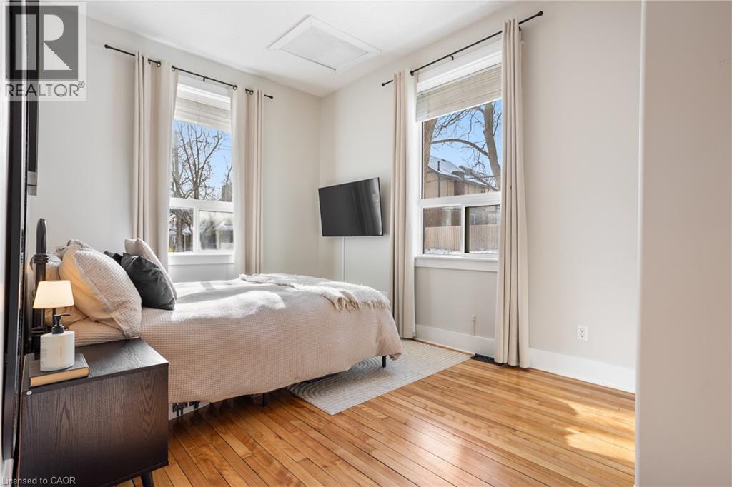 66 Chestnut Street, Kitchener, Ontario  N2H 1T8 - Photo 34 - 40797461