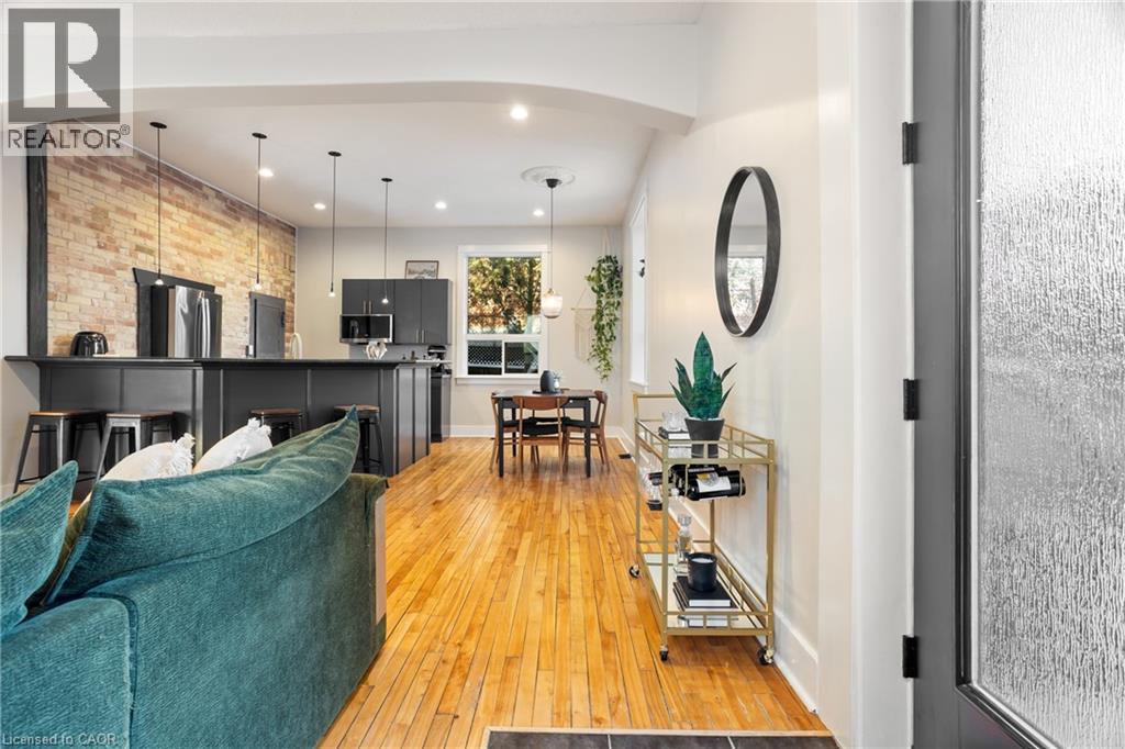 66 Chestnut Street, Kitchener, Ontario  N2H 1T8 - Photo 9 - 40797461