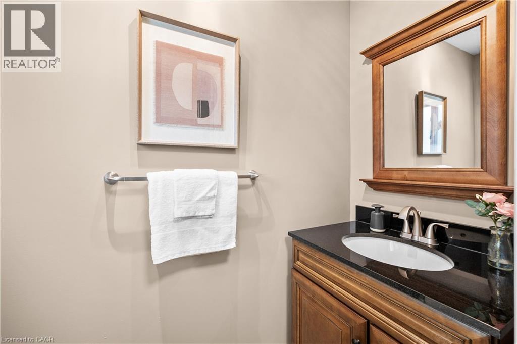 610 Barton Street Unit# 12, Stoney Creek, Ontario  L8E 5V2 - Photo 4 - 40796681