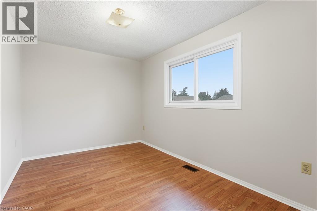 28 Bacall Crescent, Hamilton, Ontario  L8T 4W9 - Photo 13 - 40781609