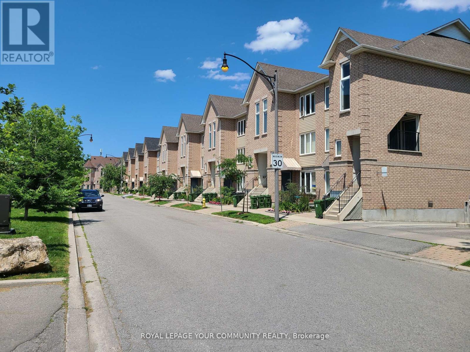 101 - 130 Vanderhoof Avenue, Toronto, Ontario  M4G 4J8 - Photo 3 - C12687644