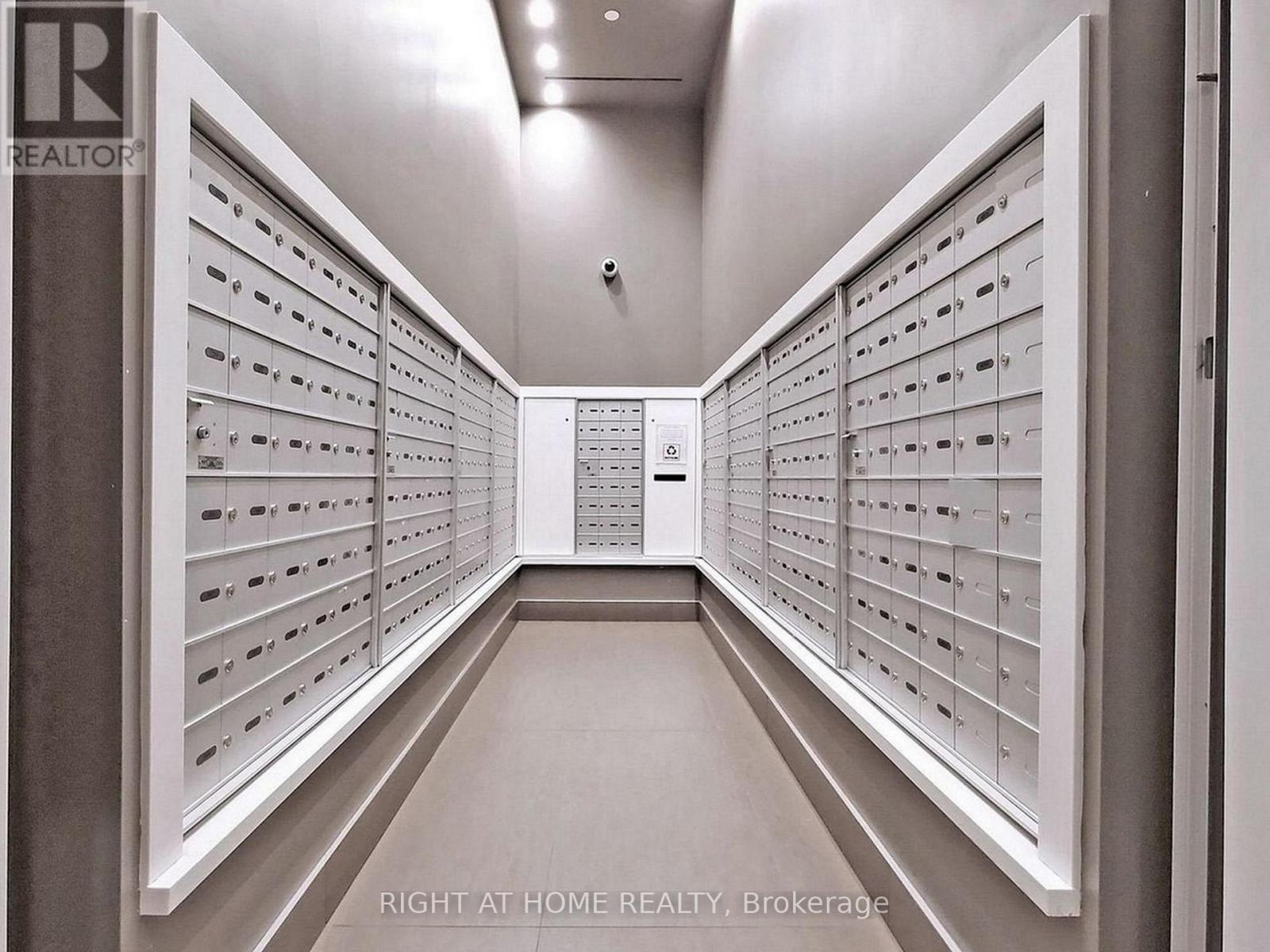 3803 - 159 Dundas Street E, Toronto, Ontario  M5B 0A9 - Photo 21 - C12687682