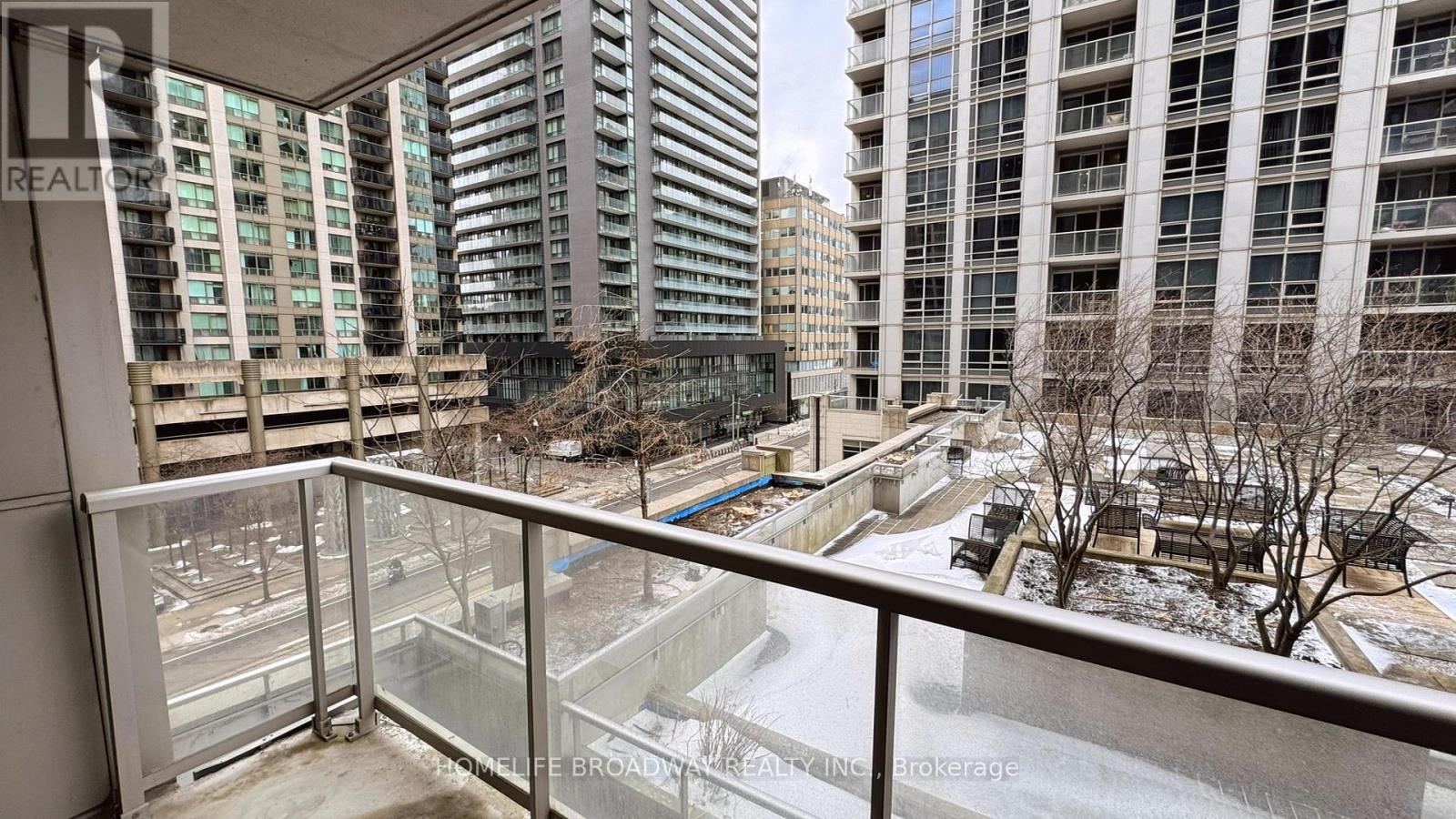 413 - 761 Bay Street, Toronto, Ontario  M6J 1H9 - Photo 11 - C12687686