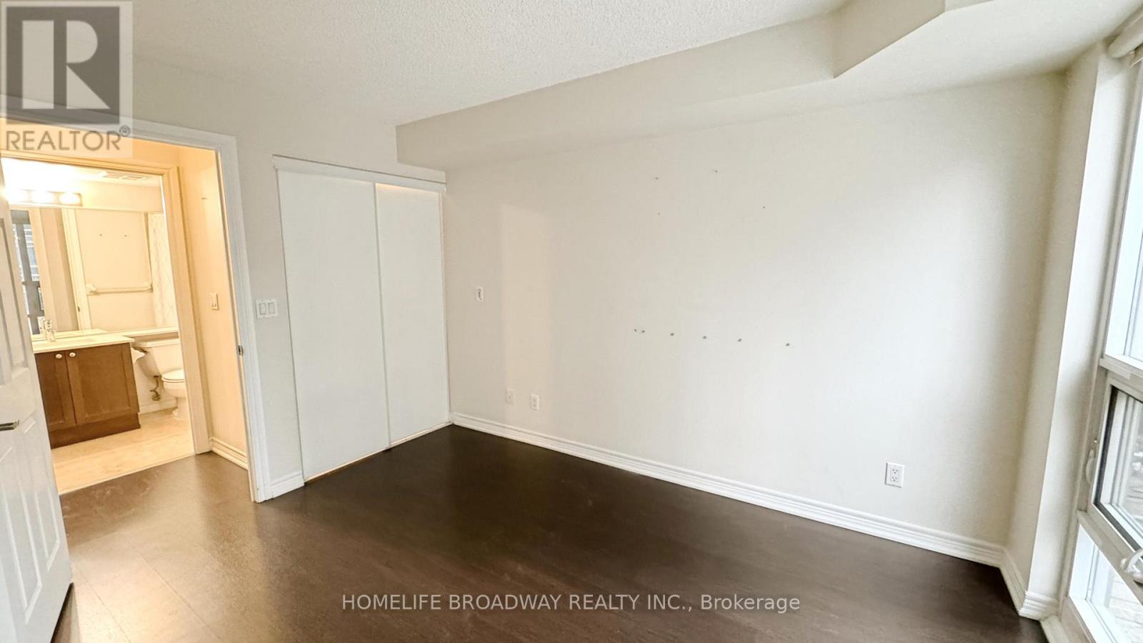 413 - 761 Bay Street, Toronto, Ontario  M6J 1H9 - Photo 6 - C12687686