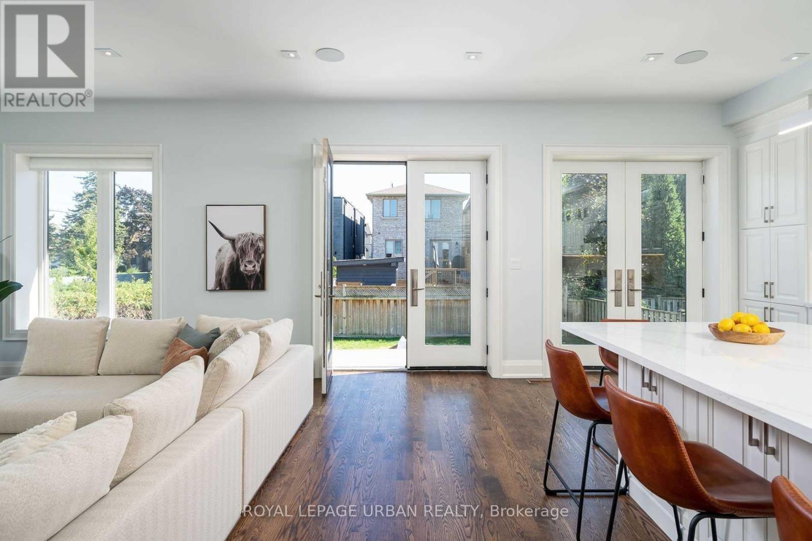 285 Joicey Boulevard, Toronto, Ontario  M5M 2V8 - Photo 15 - C12687706