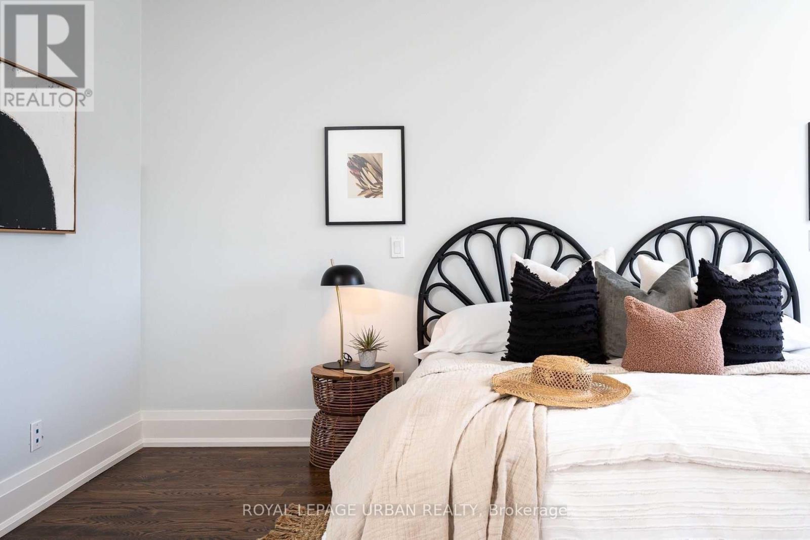 285 Joicey Boulevard, Toronto, Ontario  M5M 2V8 - Photo 18 - C12687706