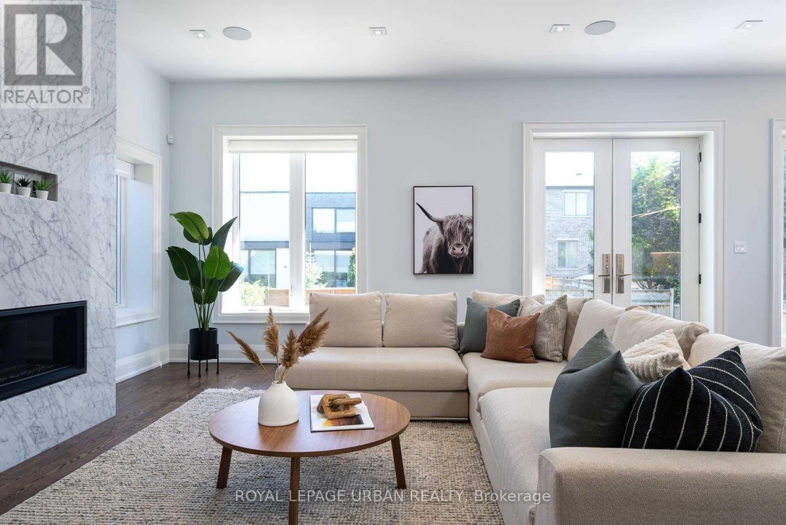 285 Joicey Boulevard, Toronto, Ontario  M5M 2V8 - Photo 9 - C12687706