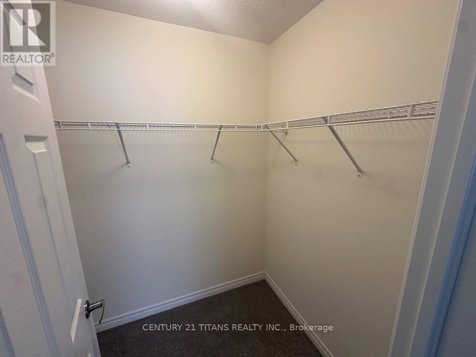 1131 Plymouth Drive, Oshawa, Ontario  L1H 8L7 - Photo 12 - E12687654