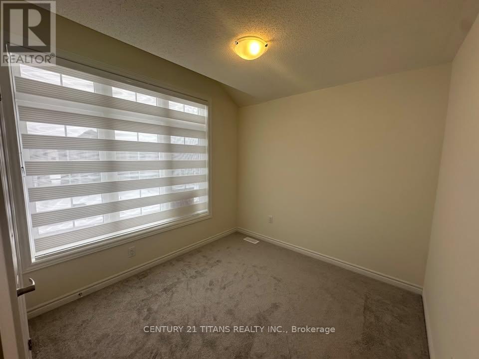 1131 Plymouth Drive, Oshawa, Ontario  L1H 8L7 - Photo 13 - E12687654