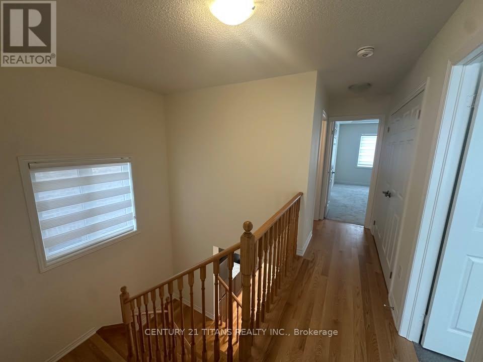 1131 Plymouth Drive, Oshawa, Ontario  L1H 8L7 - Photo 14 - E12687654