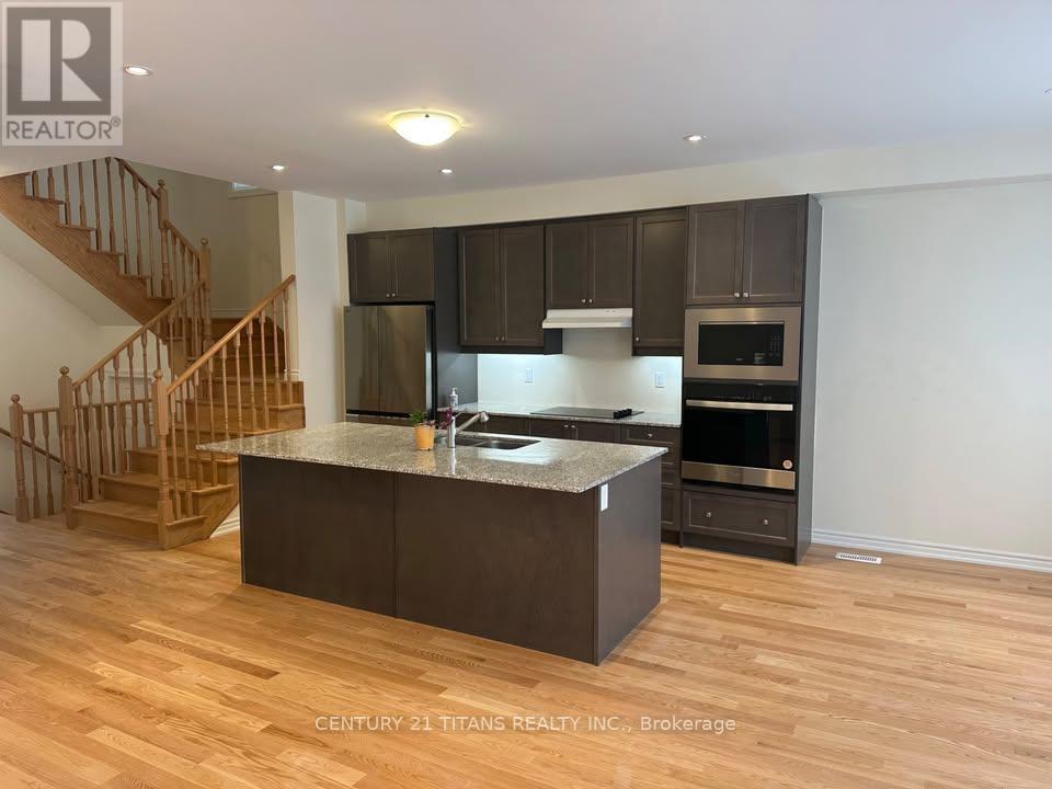 1131 Plymouth Drive, Oshawa, Ontario  L1H 8L7 - Photo 5 - E12687654