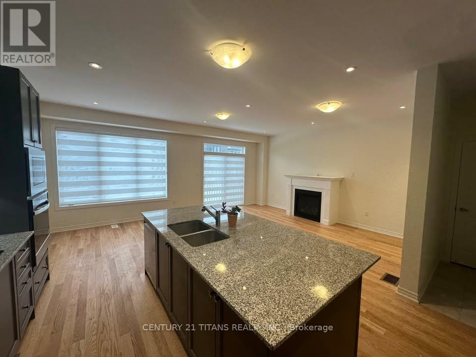 1131 Plymouth Drive, Oshawa, Ontario  L1H 8L7 - Photo 6 - E12687654