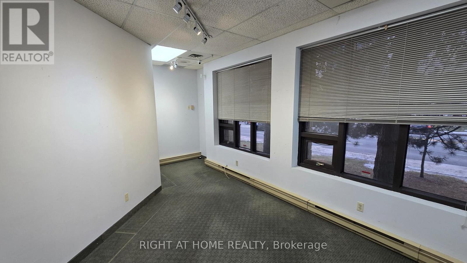 102 - 2201 Warden Avenue, Toronto, Ontario  M1T 1V5 - Photo 3 - E12687704