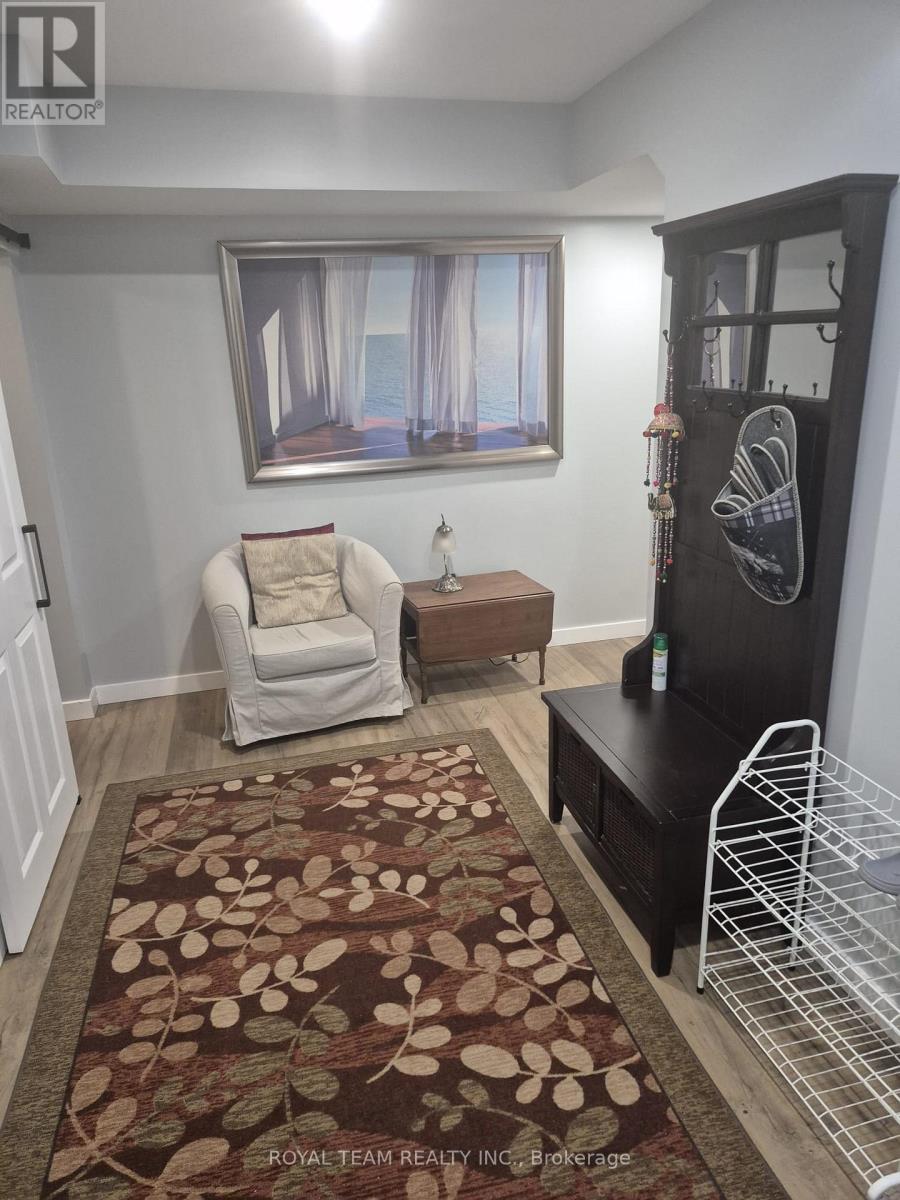 996 Robinson Street, Innisfil, Ontario  L0L 1C0 - Photo 4 - N12687524