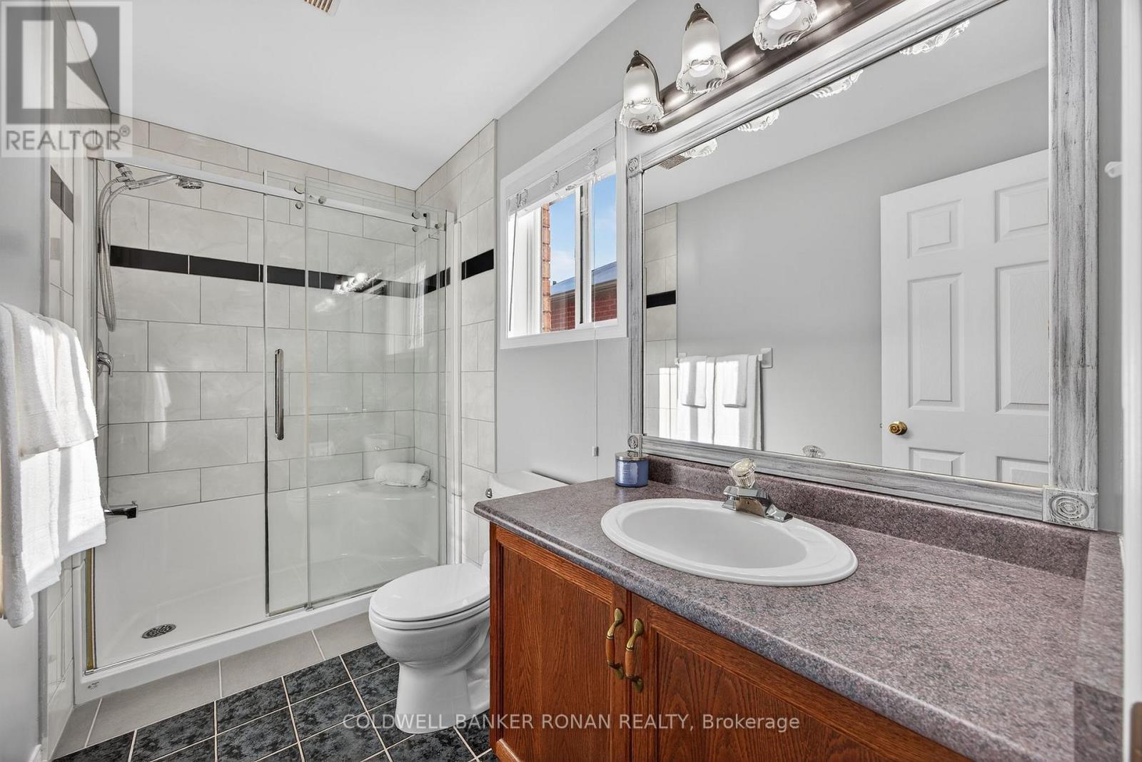 9 Reynolds Avenue, New Tecumseth (Beeton), Ontario  L0G 1A0 - Photo 21 - N12687574