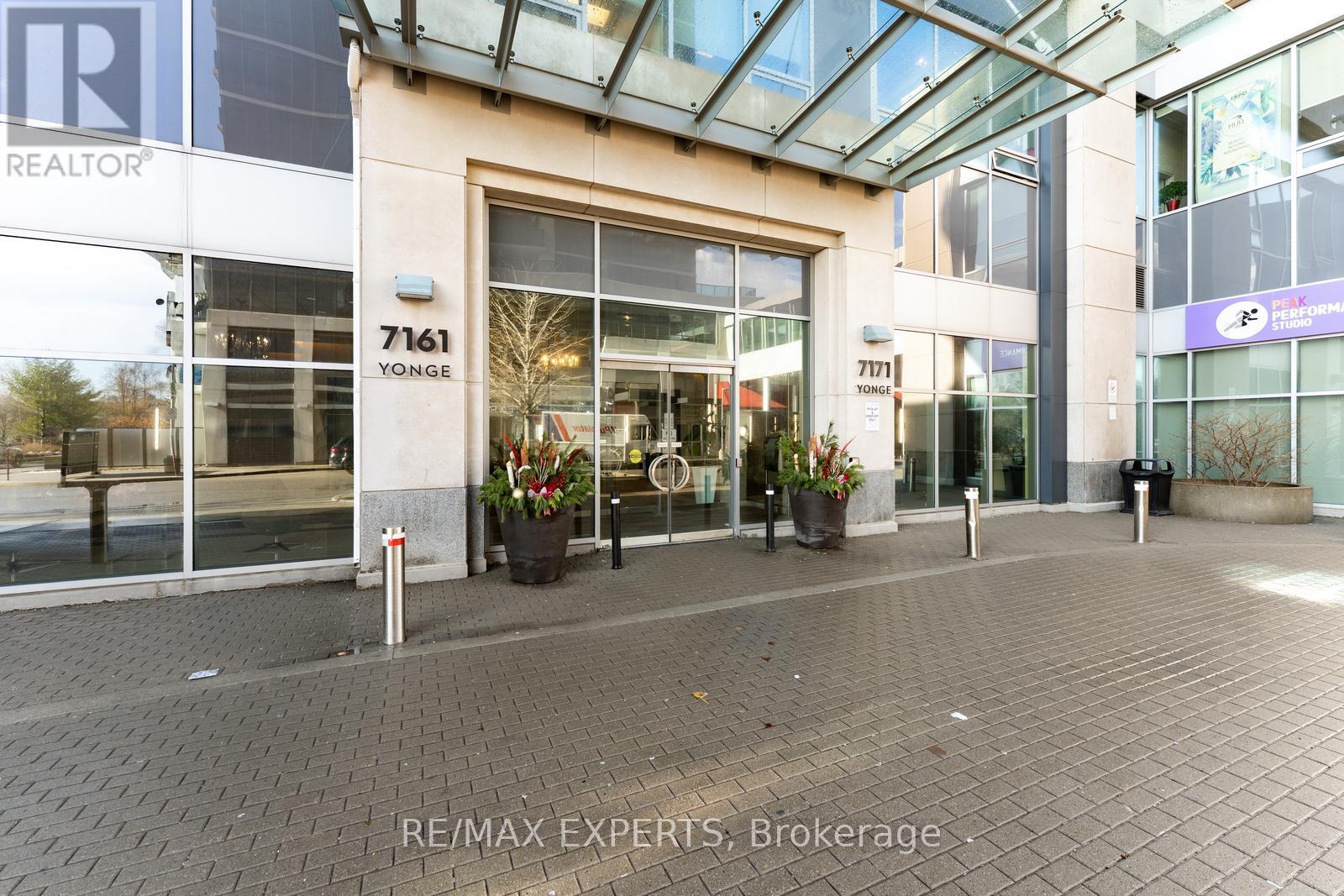 2433 - 7161 Yonge Street, Markham, Ontario  L3T 0C8 - Photo 4 - N12687596