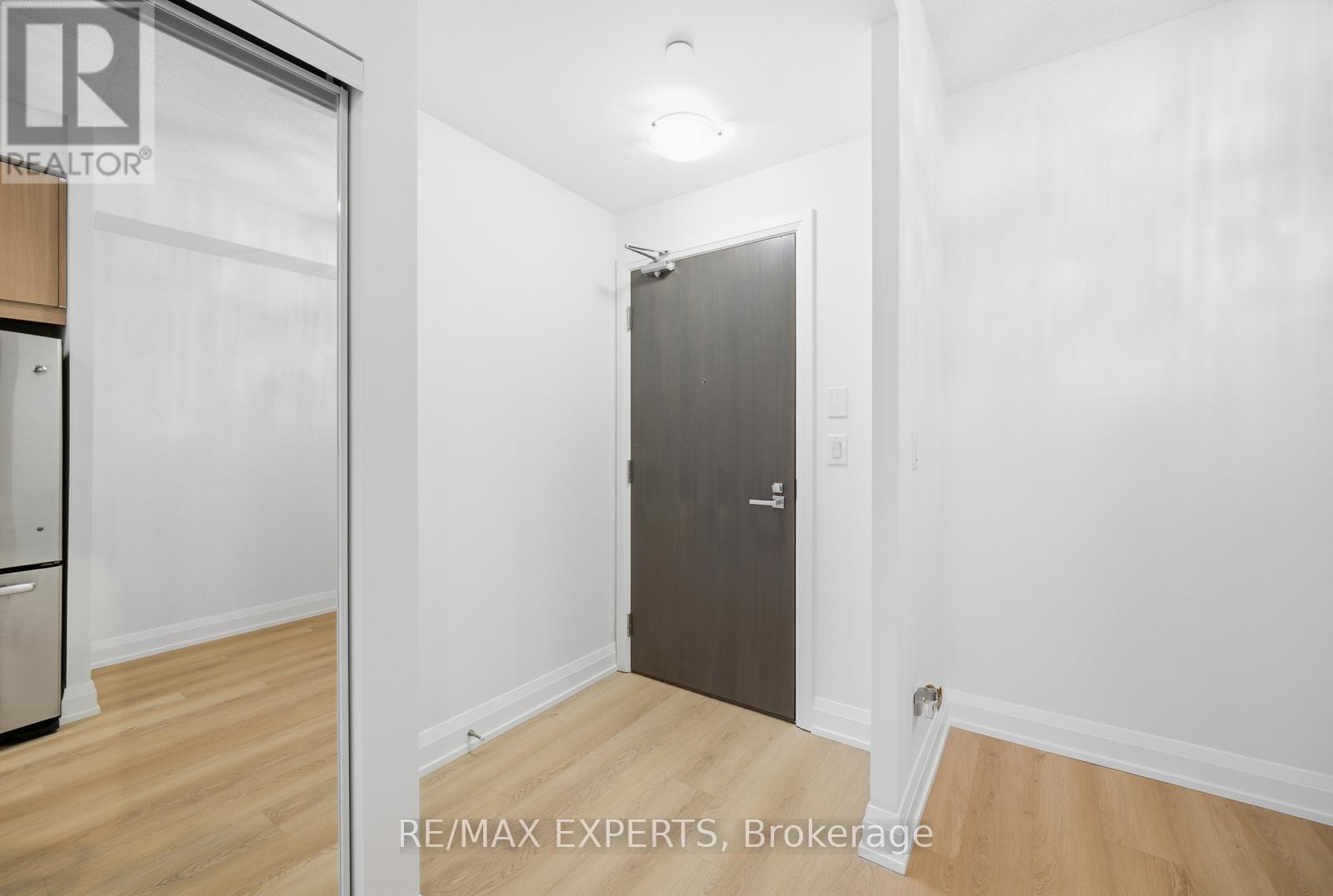 2433 - 7161 Yonge Street, Markham, Ontario  L3T 0C8 - Photo 6 - N12687596