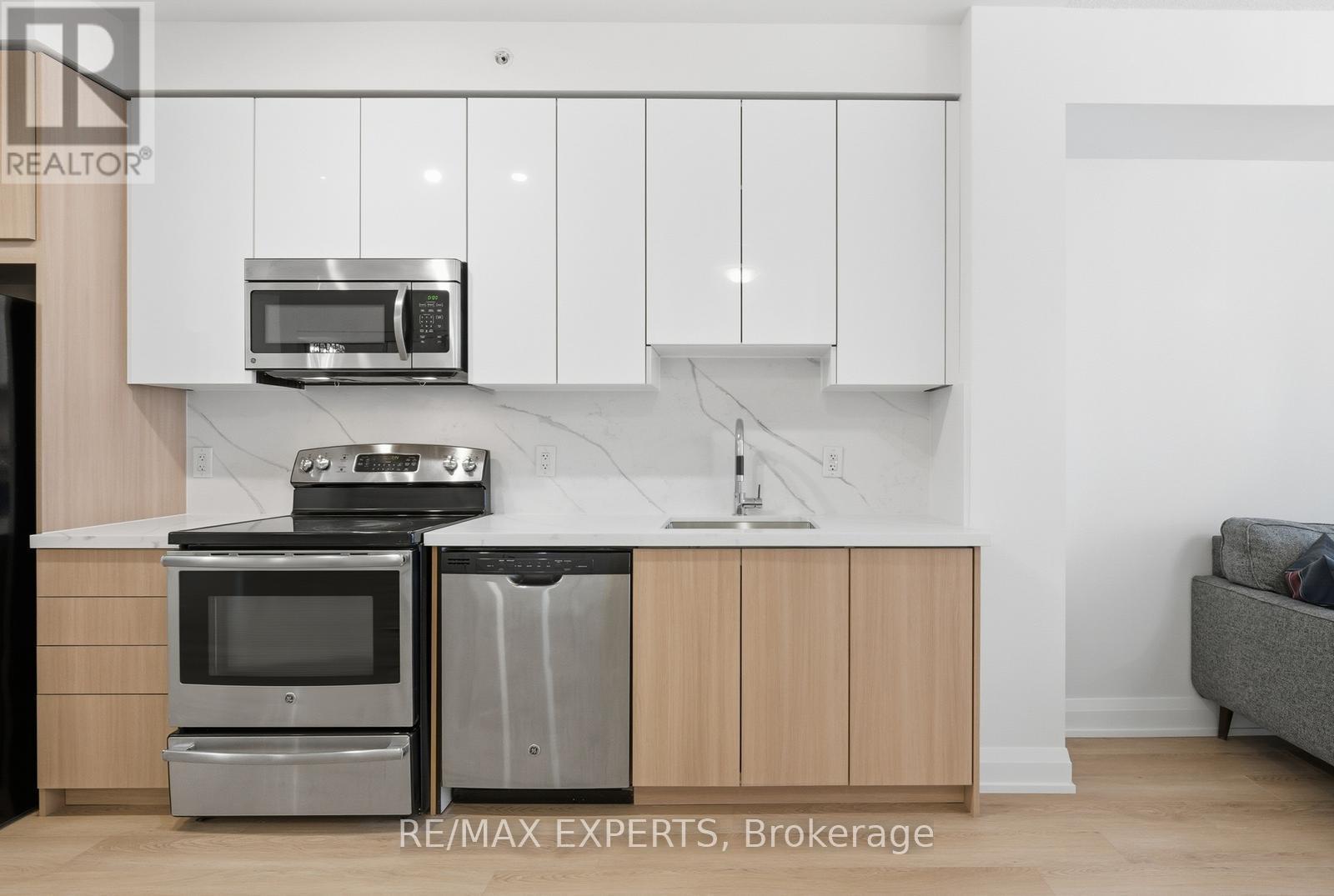 2433 - 7161 Yonge Street, Markham, Ontario  L3T 0C8 - Photo 9 - N12687596