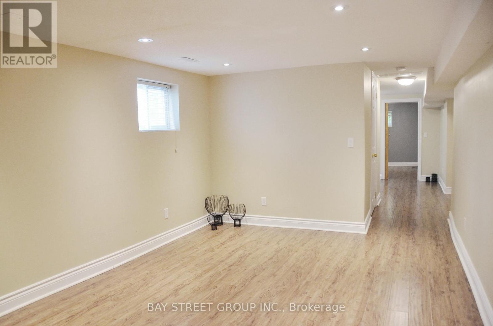 728 Sunnypoint Drive, Newmarket, Ontario  L3Y 2Z8 - Photo 27 - N12687598