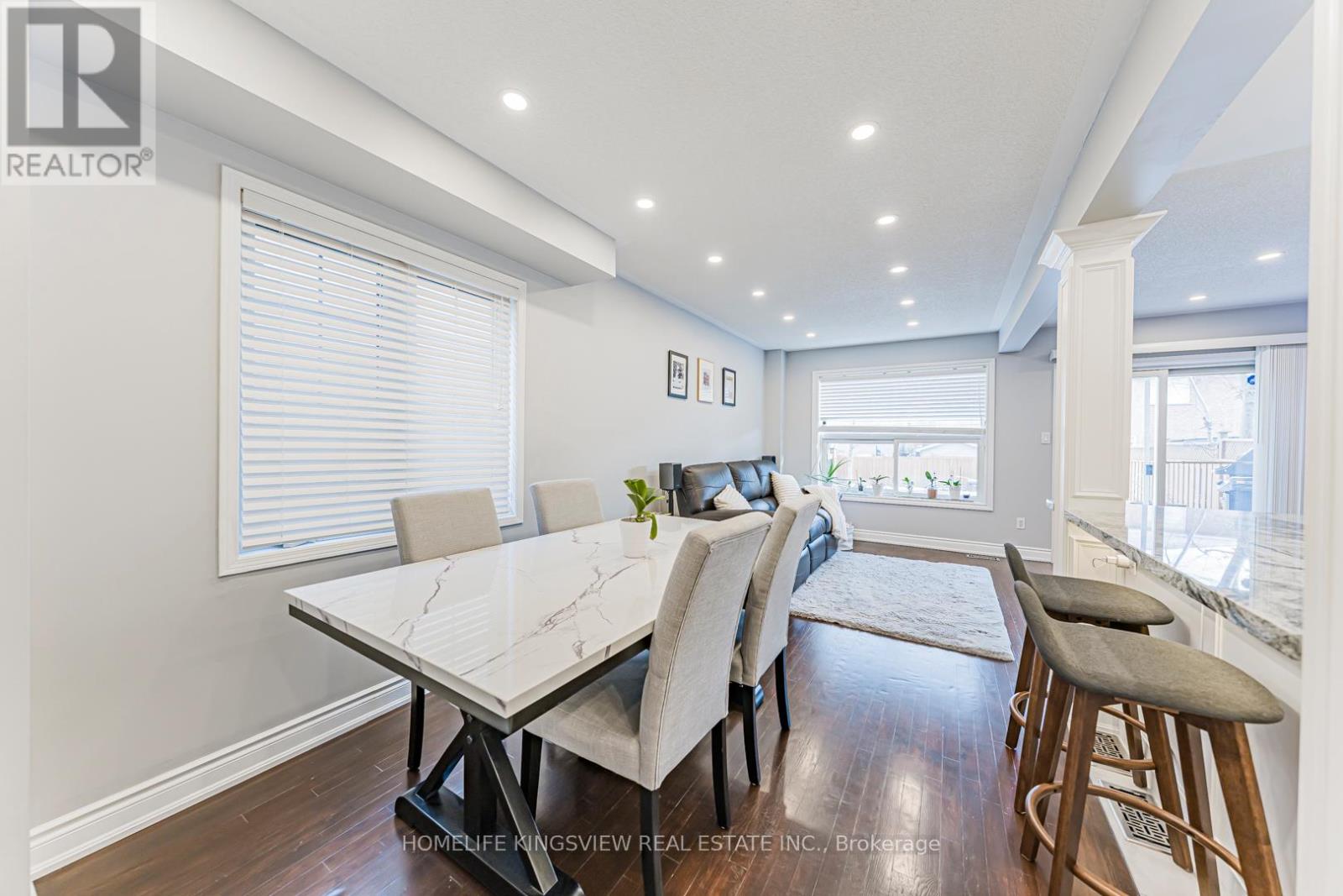 80 Giancola Crescent, Vaughan, Ontario  L6A 2T5 - Photo 10 - N12687656