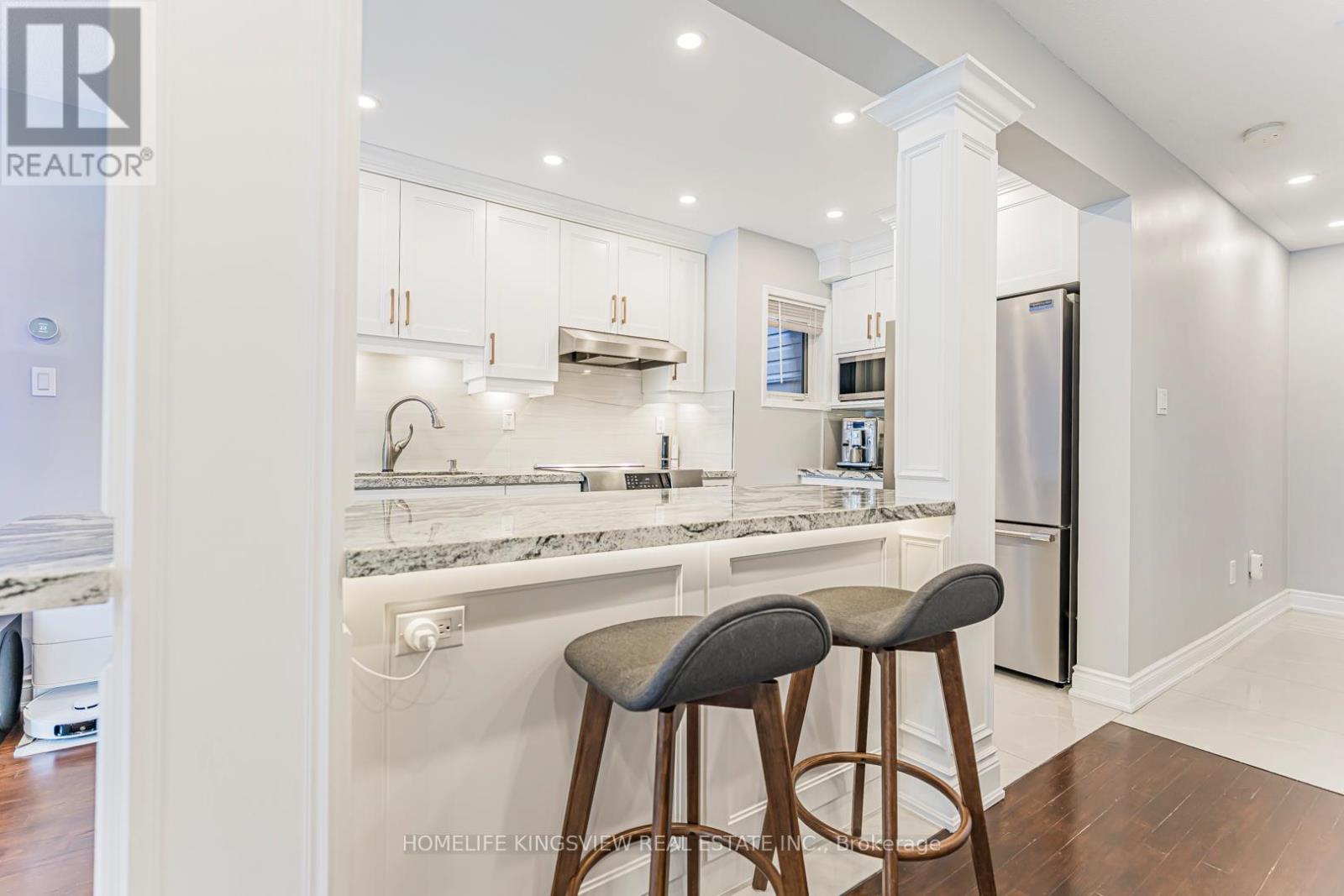 80 Giancola Crescent, Vaughan, Ontario  L6A 2T5 - Photo 13 - N12687656