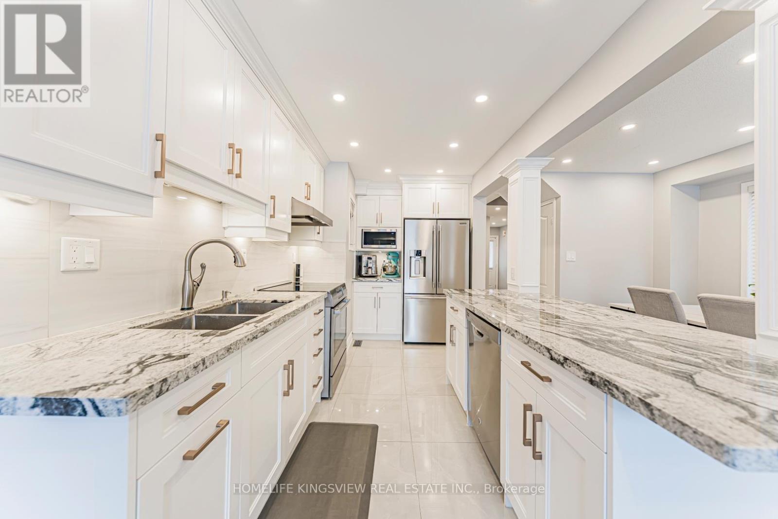 80 Giancola Crescent, Vaughan, Ontario  L6A 2T5 - Photo 15 - N12687656