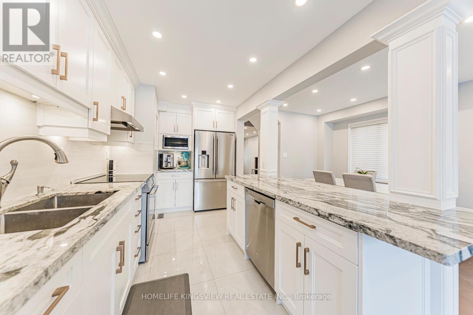 80 Giancola Crescent, Vaughan, Ontario  L6A 2T5 - Photo 16 - N12687656