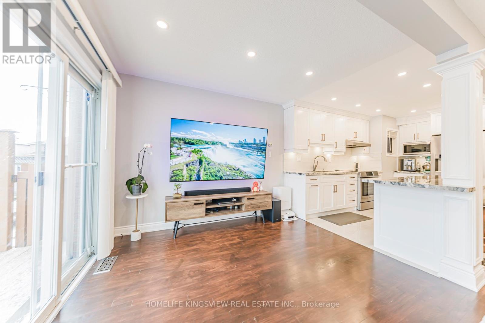 80 Giancola Crescent, Vaughan, Ontario  L6A 2T5 - Photo 27 - N12687656