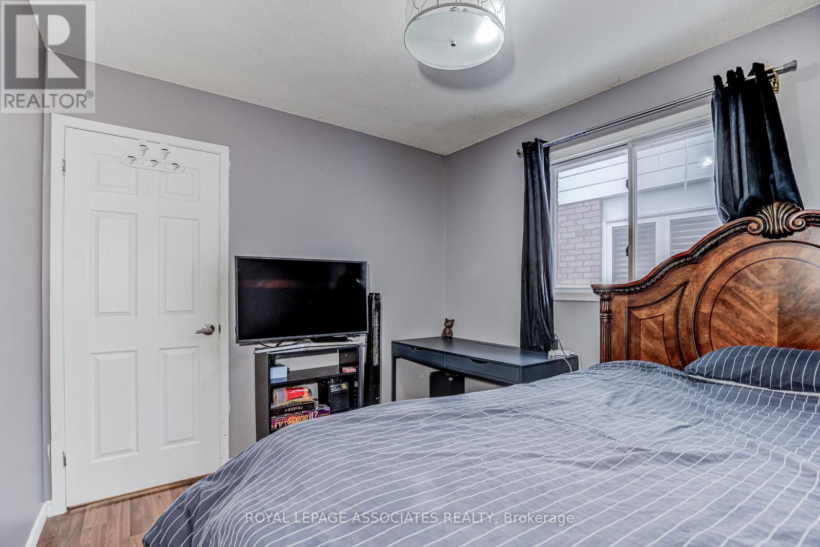 130 Cunningham Drive, New Tecumseth, Ontario  L9R 1C4 - Photo 24 - N12687678