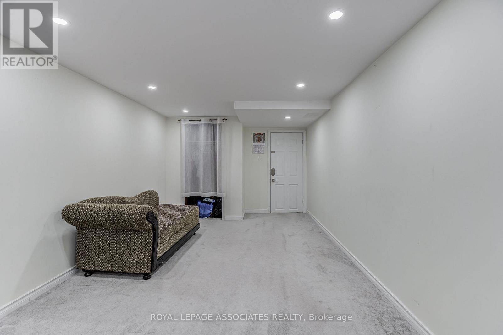 130 Cunningham Drive, New Tecumseth, Ontario  L9R 1C4 - Photo 29 - N12687678